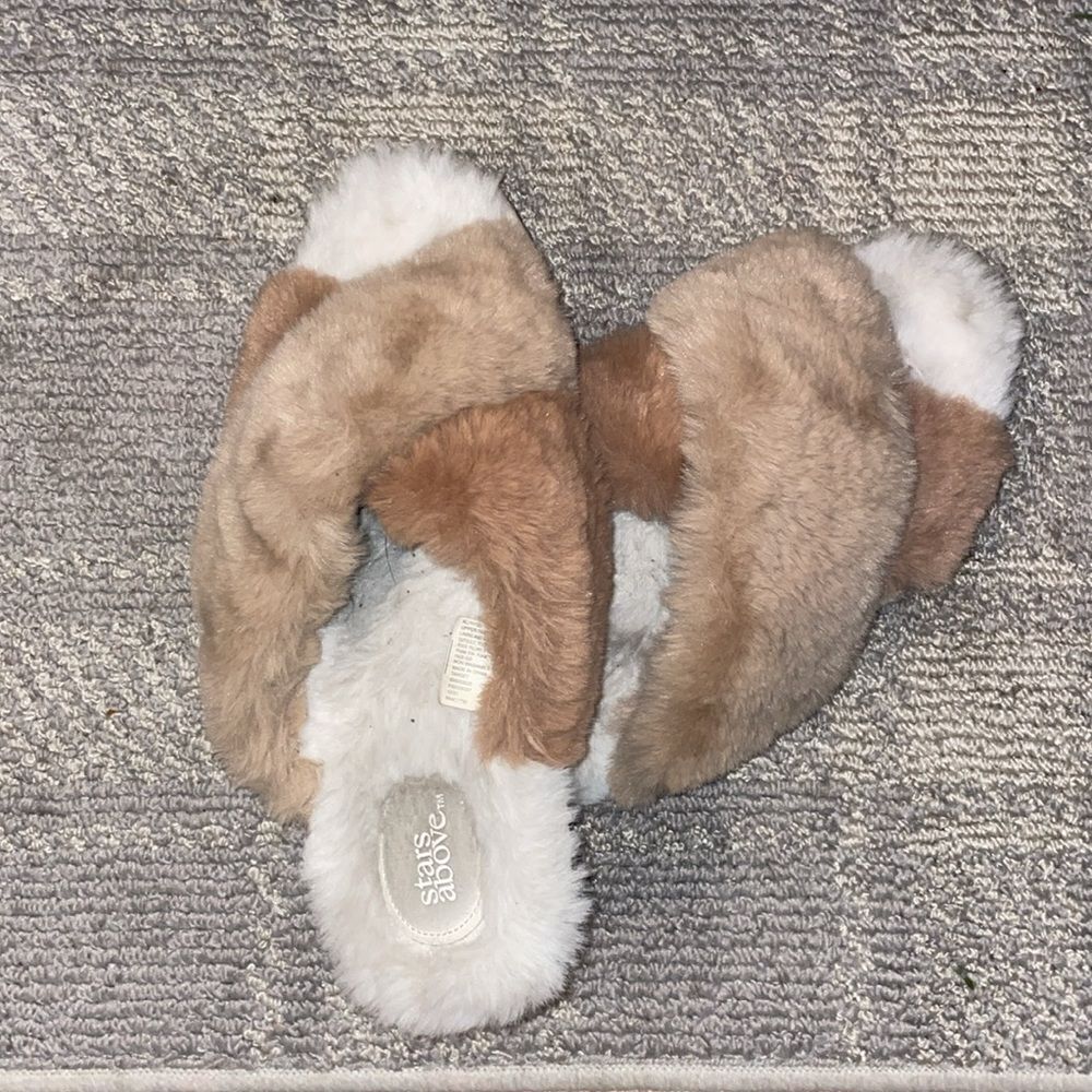 Stars Above ⭐️ Super soft slippers